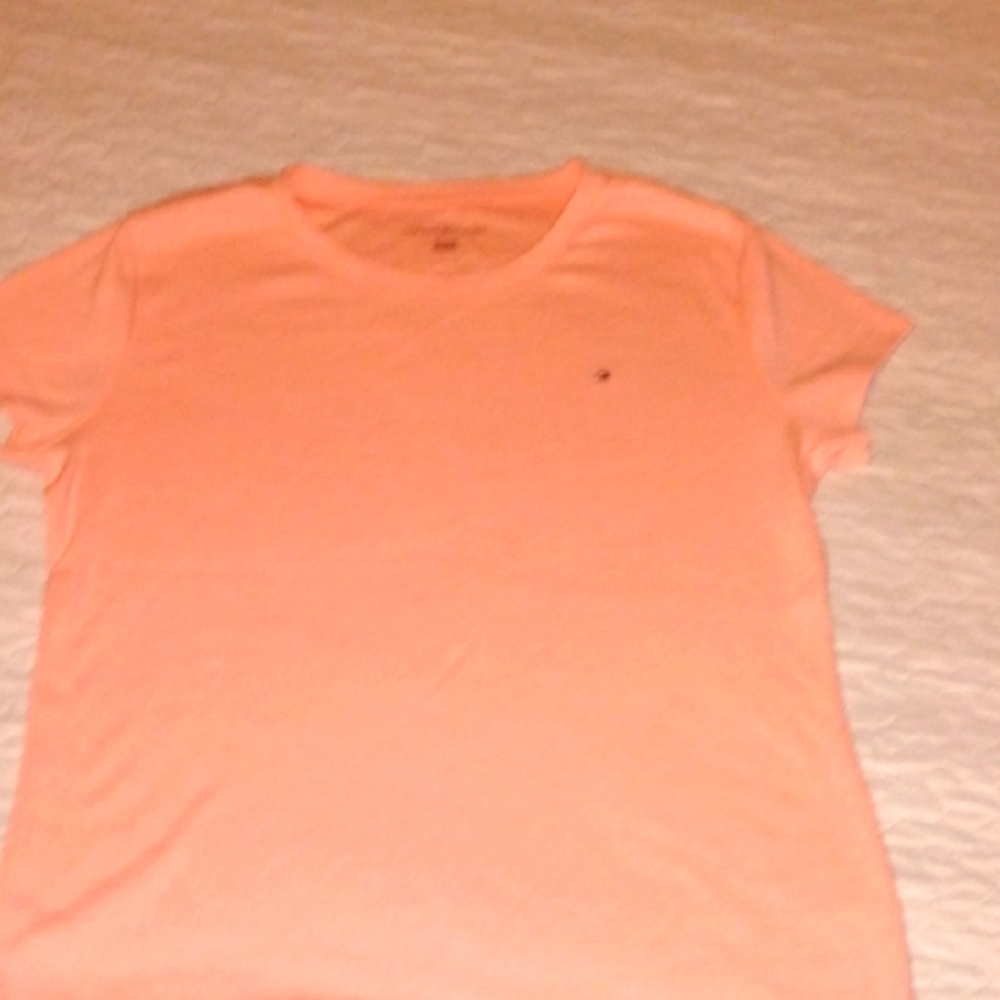 Tommy Hilfiger Light Orange Tee Size XL